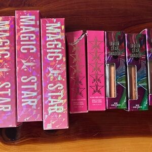 Jeffree Star makeup bundle